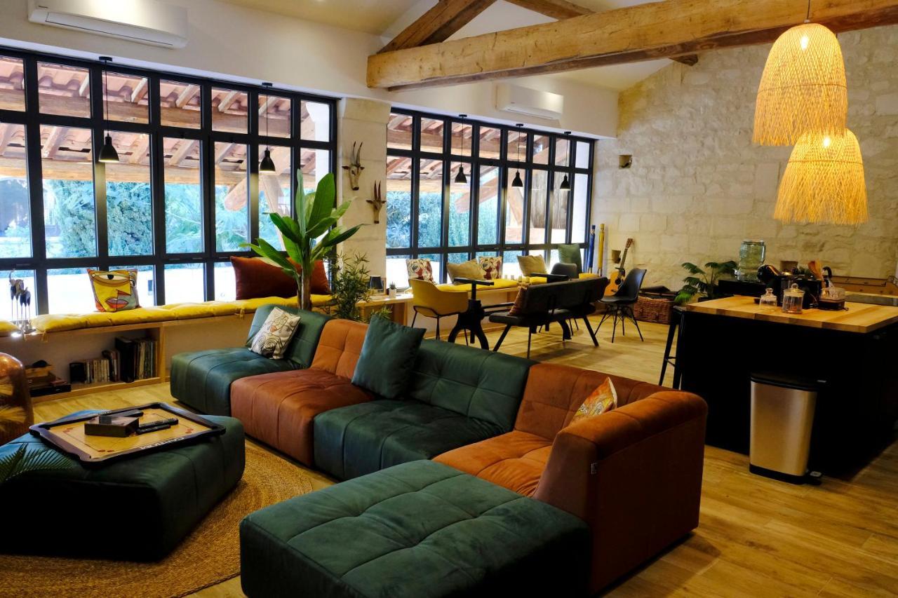 Le Loft De La Grange Bed & Breakfast Arles Exterior photo